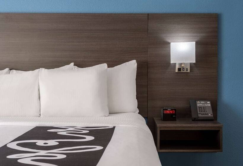 Номер Deluxe, La Quinta Inn By Wyndham Sacramento North