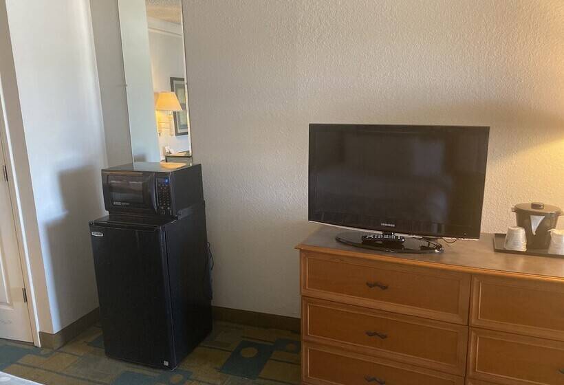 デラックスルーム, La Quinta Inn By Wyndham Tyler