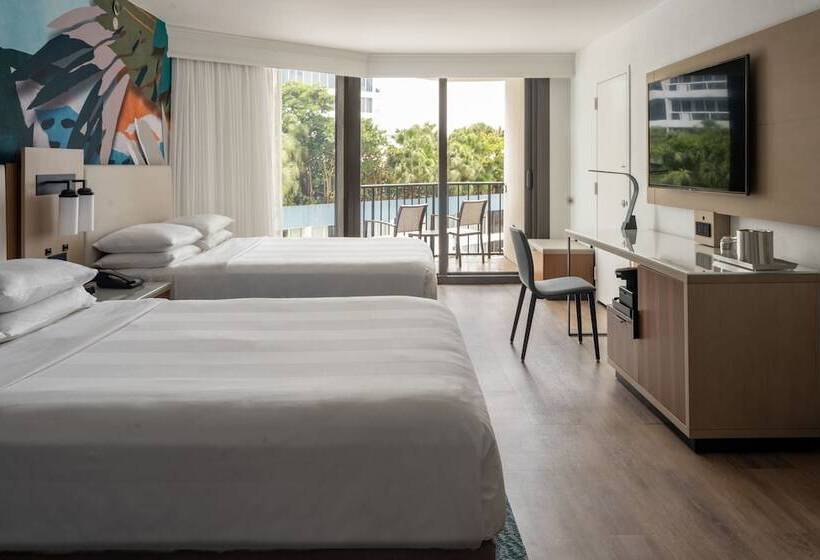 带2个双人床的标准工作室, Miami Marriott Biscayne Bay