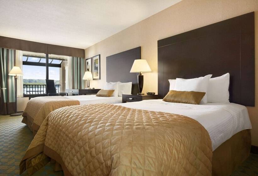 스탠다드 룸 더블 침대 2개, Wyndham Garden Lake Guntersville