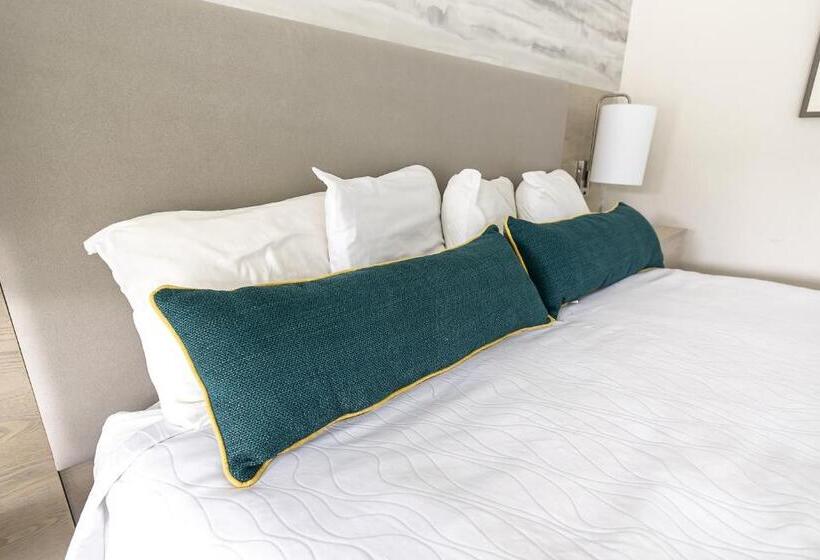 Номер Deluxe Кровать Кинг, Jot's Resort