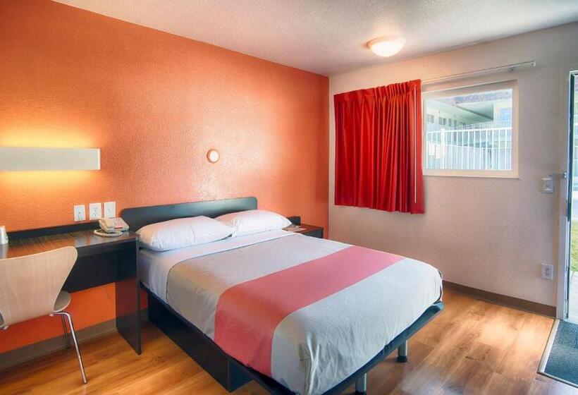 Номер Стандарт, Motel 6 Mammoth Lakes, Ca