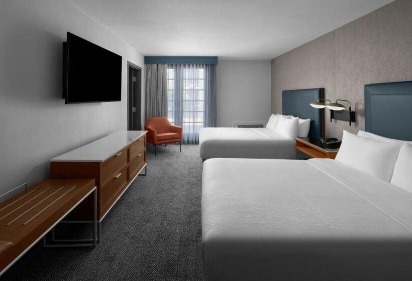 Quarto Estandar Cama Queen para Deficientes Físicos, Courtyard San Jose Airport