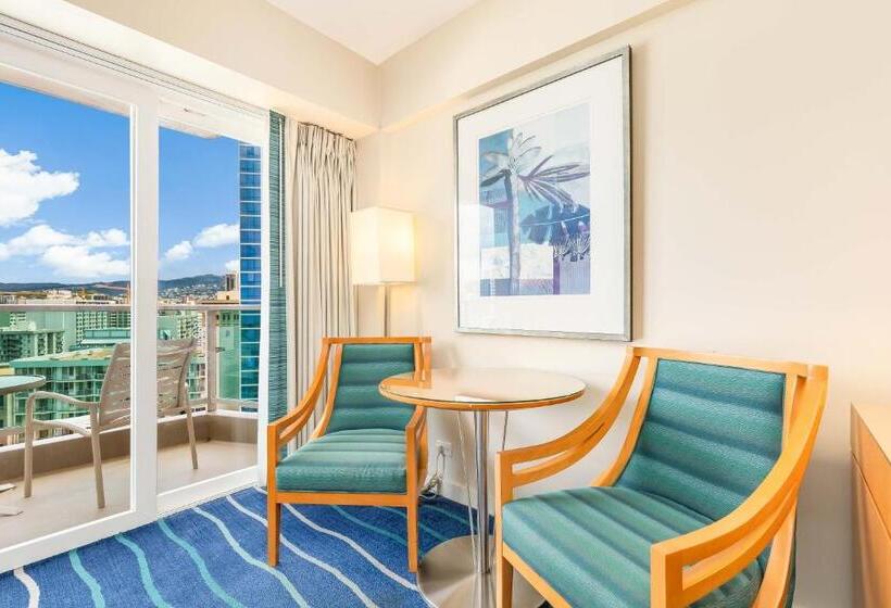 Студио Стандарт с Балконом, Ala Moana Hotel By Mantra