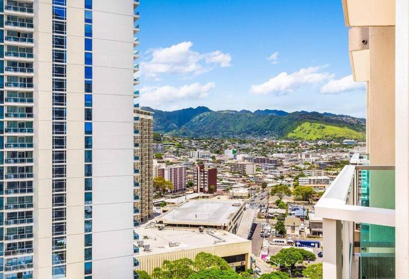 Студио Стандарт с Балконом, Ala Moana Hotel By Mantra