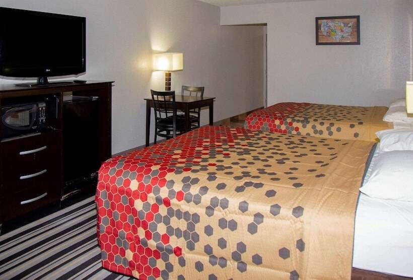 Номер Стандарт 2 Двуспальные Кровати, Econo Lodge