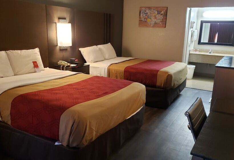 Номер Стандарт 2 Двуспальные Кровати, Econo Lodge