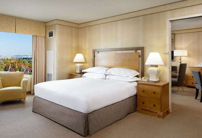 Люкс Кровать Кинг, Hilton Los Angeles/universal City