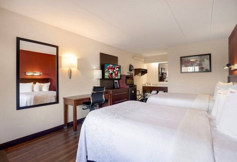 Номер Deluxe, Super 8 By Wyndham Deerfield   Northbrook