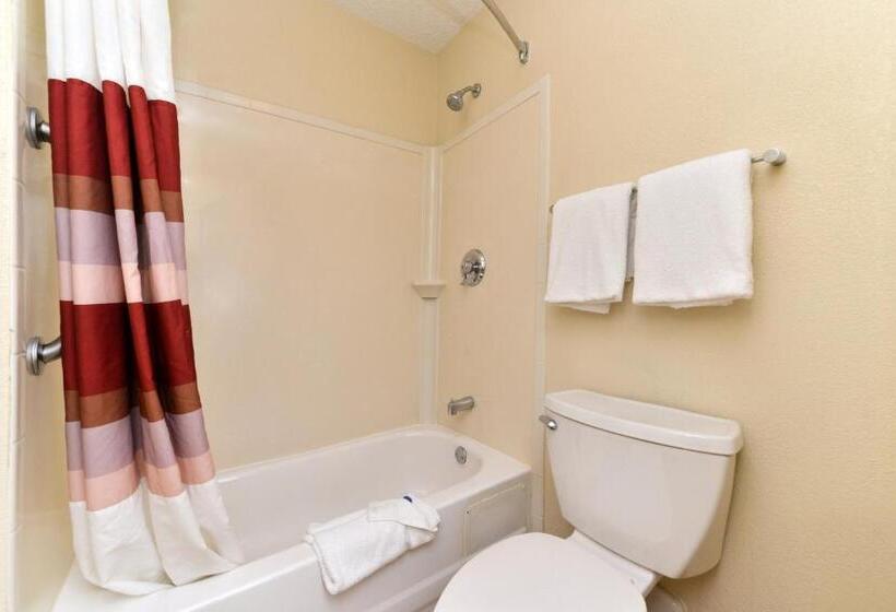 Стандартный Номер Кровать Кинг, Red Roof Inn Plus+ Secaucus   Meadowlands