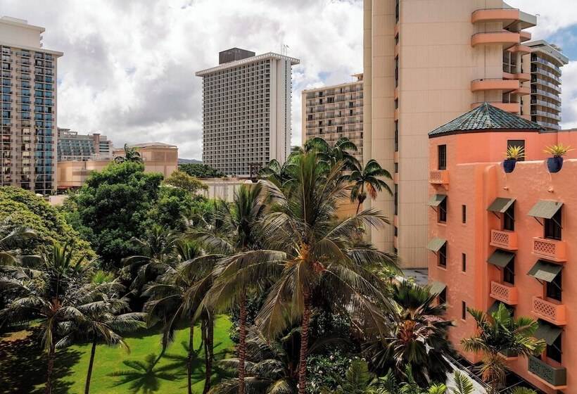 اتاق استاندارد با 2 تخت دوبل, The Royal Hawaiian, A Luxury Collection Resort, Waikiki