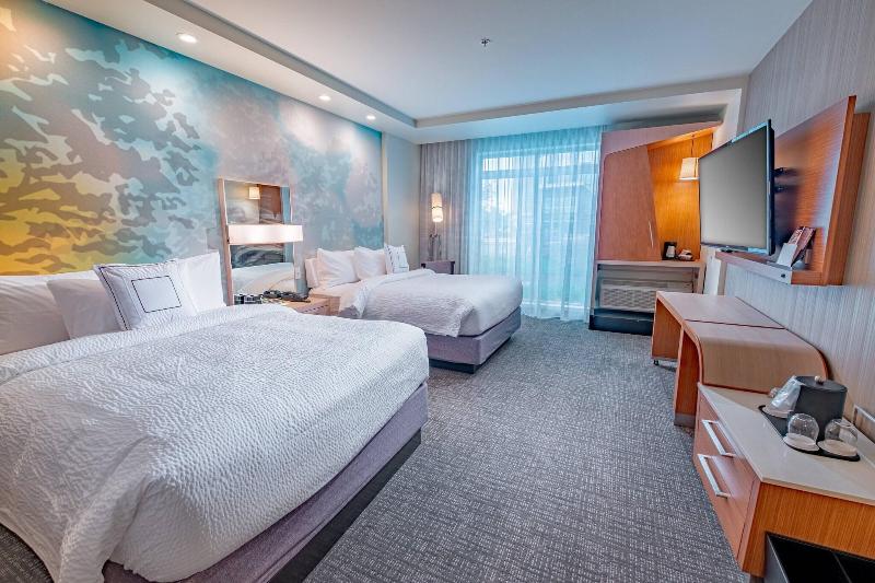 Номер Стандартный Кровать Куин, Courtyard By Marriott Toledo West
