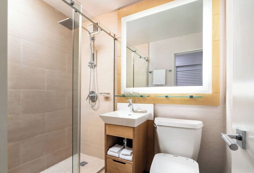 اتاق استاندارد با تخت دوبل و چشم‌انداز دریا, Moana Surfrider, A Westin Resort & Spa, Waikiki Beach