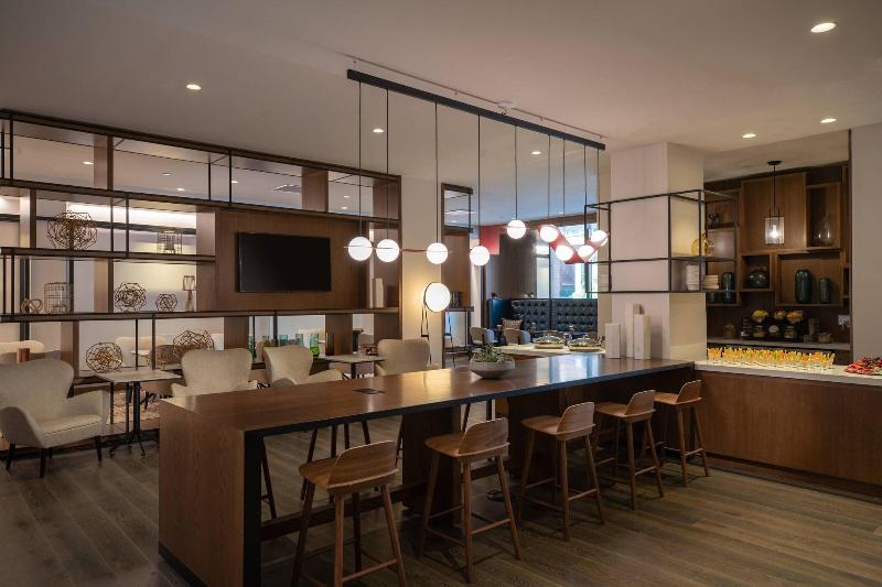 Номер Клуб Кровать Кинг, Philadelphia Marriott Old City
