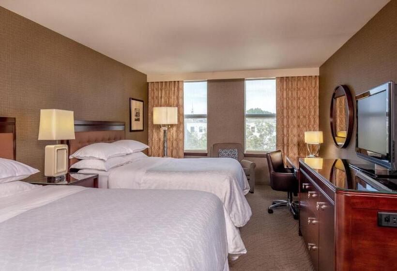 اتاق استاندارد, Sheraton Portsmouth Harborside