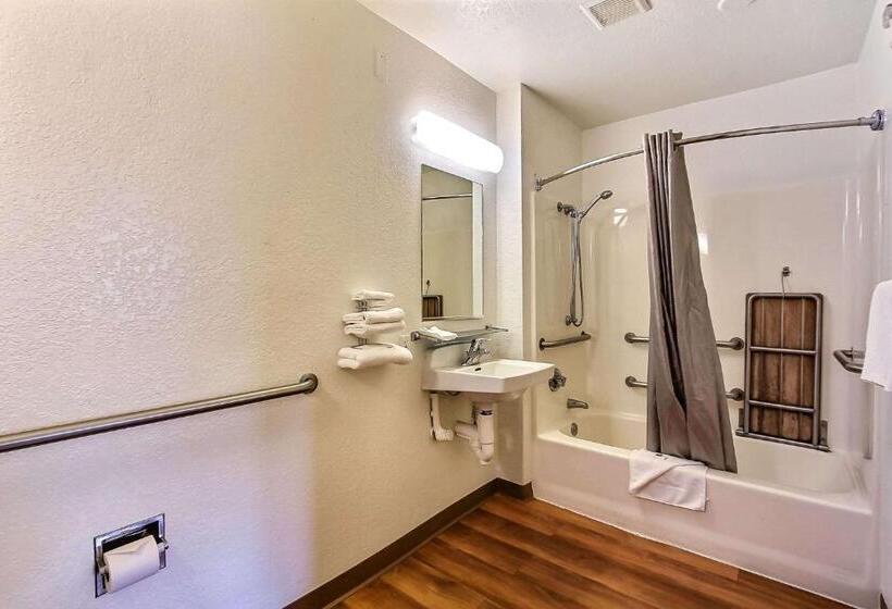 חדר סטנדרט מותאם לאדם עם מוגבלויות, Motel 6 San Jose, Ca  Airport