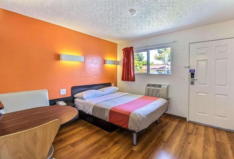 适合残疾人使用的标准间, Motel 6 San Jose, Ca  Airport