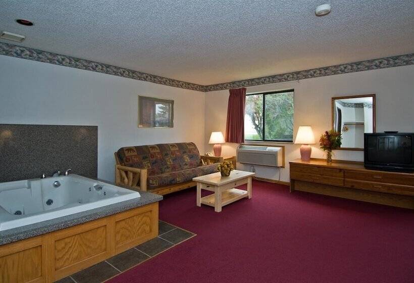Люкс, Americas Best Value Inn & Suites International Falls