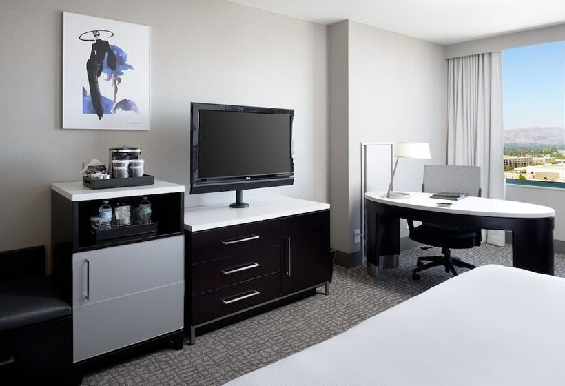 디럭스 룸, Hilton Woodland Hills / Los Angeles