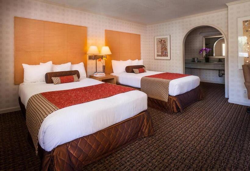 Номер Стандарт, Menlo Park Inn