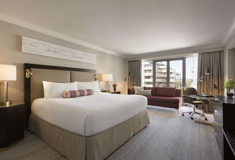 Номер Deluxe, The Fairmont Washington Dc