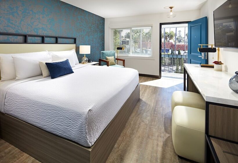 Номер Deluxe, The Shoal Hotel La Jolla Beach