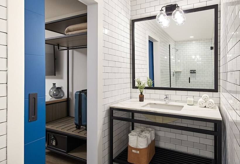 Номер Deluxe, The Shoal Hotel La Jolla Beach