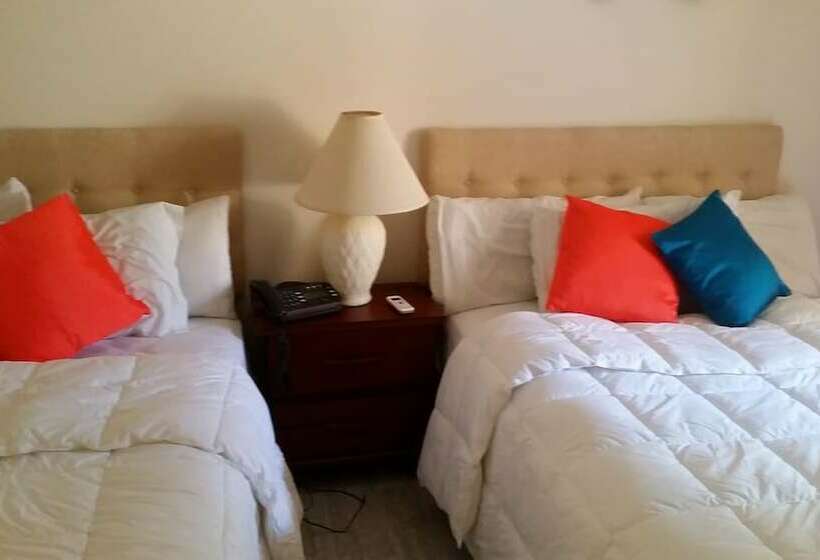 اتاق استاندارد با 2 تخت دوبل, Sunset Shores Beach