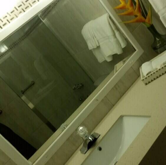 اتاق استاندارد با 2 تخت دوبل, Sunset Shores Beach
