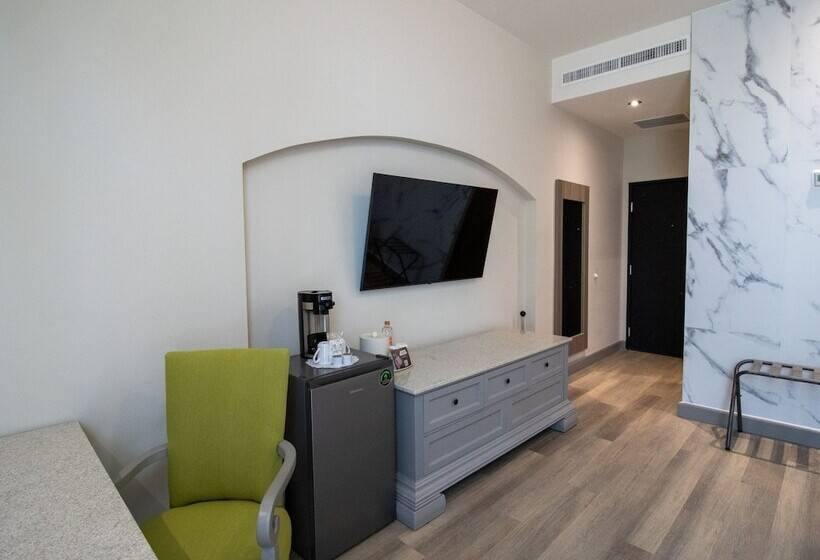 Quarto Executivo, Araiza Mexicali