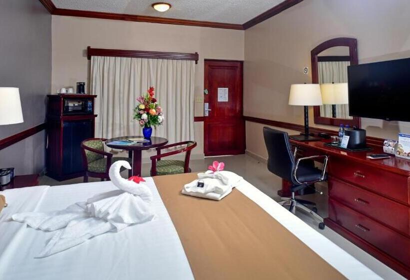 اتاق پرمیوم, Best Western Plus Belize Biltmore Plaza