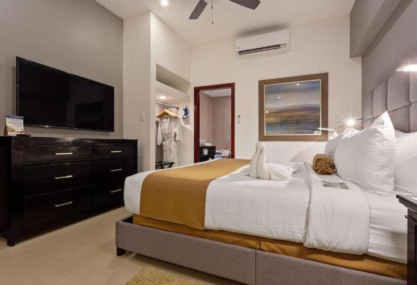 سوئیت جونیور با تخت بزرگ, Best Western Plus Belize Biltmore Plaza