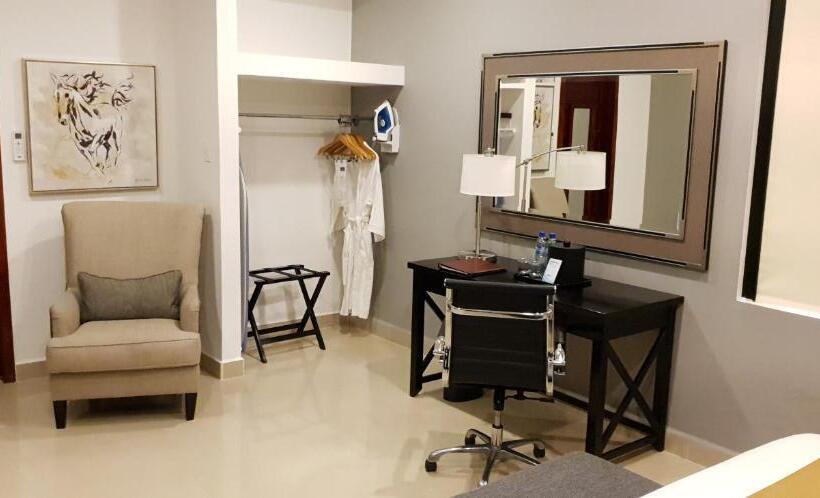 اتاق پرمیوم, Best Western Plus Belize Biltmore Plaza
