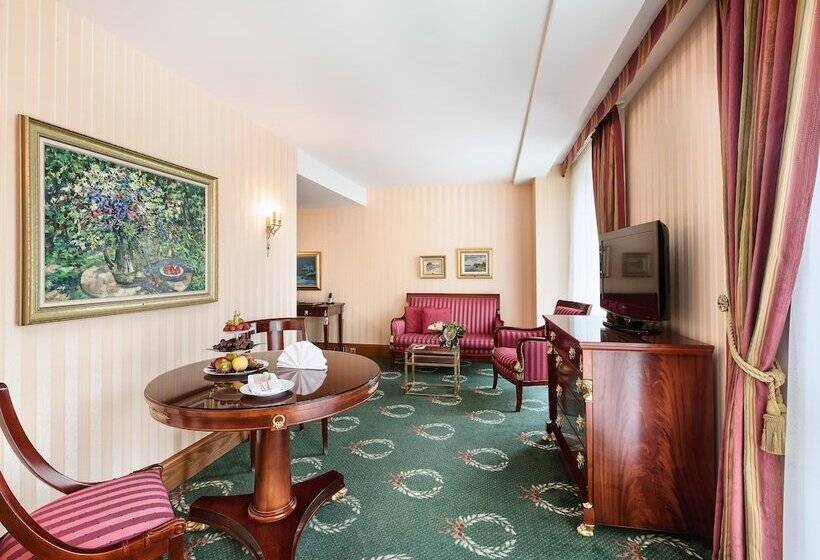 Люкс, Best Western Premier Grand Hotel Russischer Hof