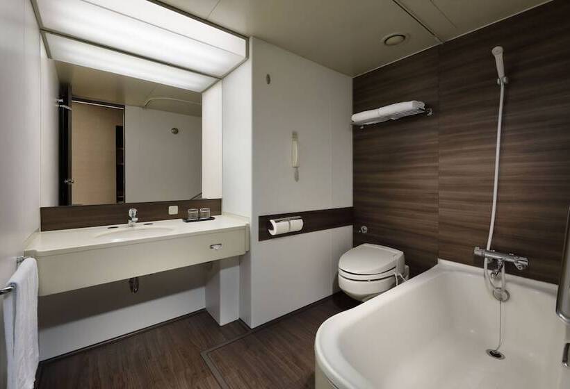 Трехместный Номер Superior, Grand Prince Hotel Shin Takanawa