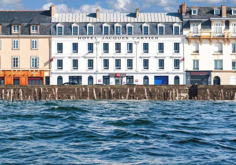 اتاق استاندارد با چشم‌انداز دریا, Ibis Saint Malo Plage