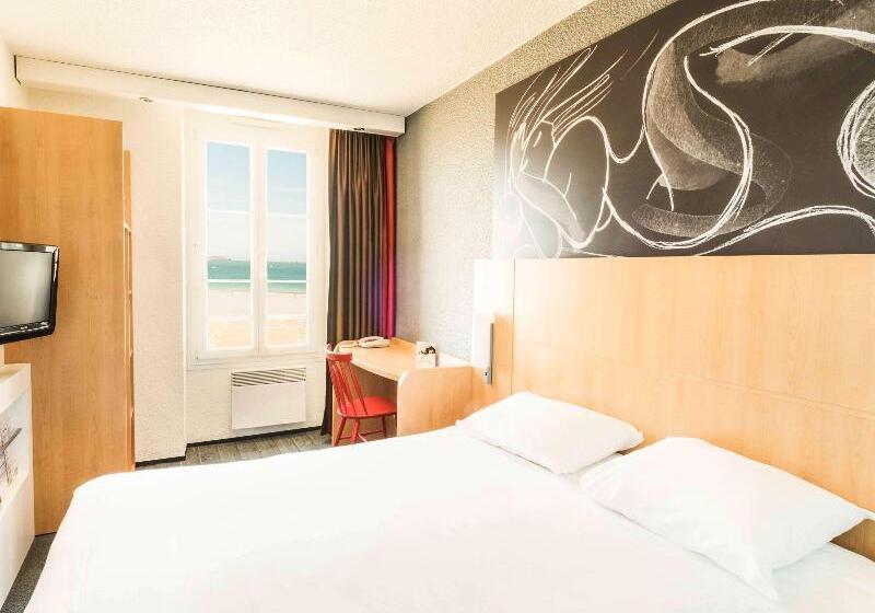 اتاق استاندارد با چشم‌انداز دریا, Ibis Saint Malo Plage