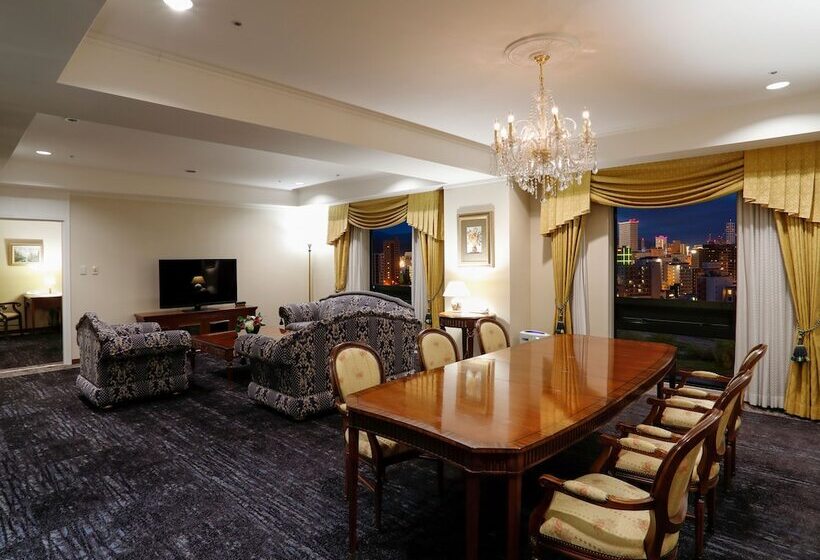 Королевский Люкс, Premier Hotel  Tsubaki  Sapporo