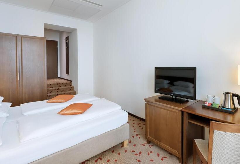 家庭间, Rathauspark Wien, A Member Of Radisson Individuals