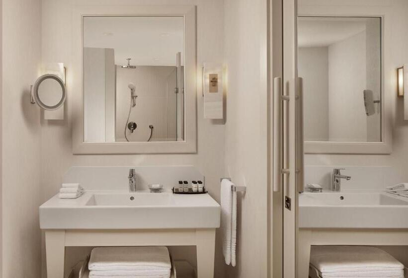 سوییت اجرایی, Sheraton Ankara Hotel & Convention Center