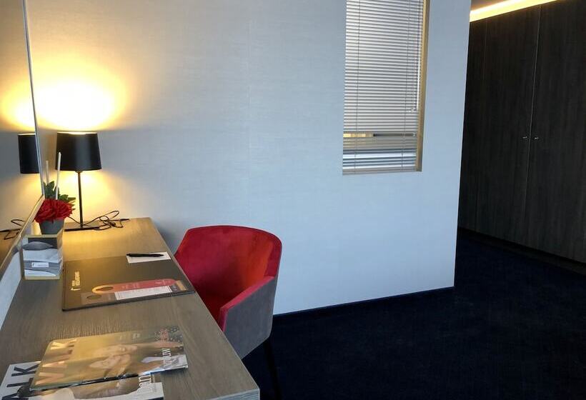 اتاق اجرایی, Van Der Valk Hotel Liège Congres
