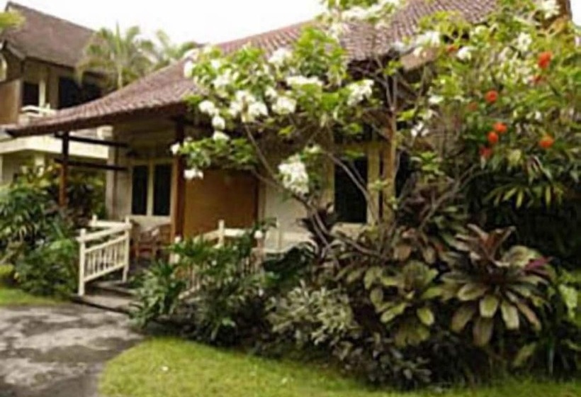 Семейный Номер, Bali Lovina Beach Cottages