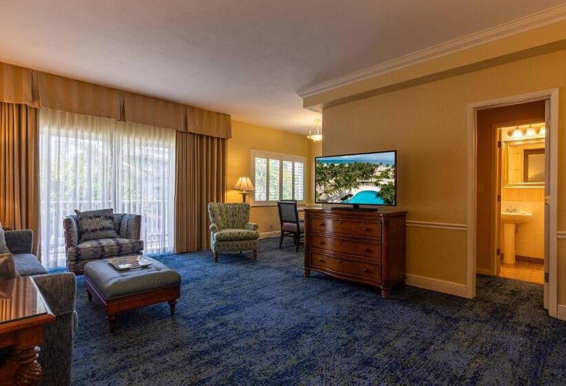 デラックススイート, The Lago Mar Beach Resort And Club