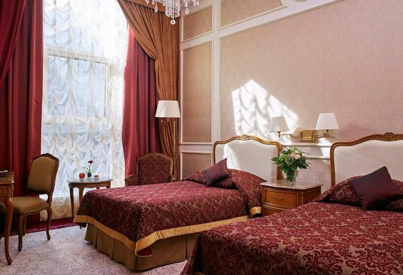 스탠다드 룸, Grand Hotel Wien