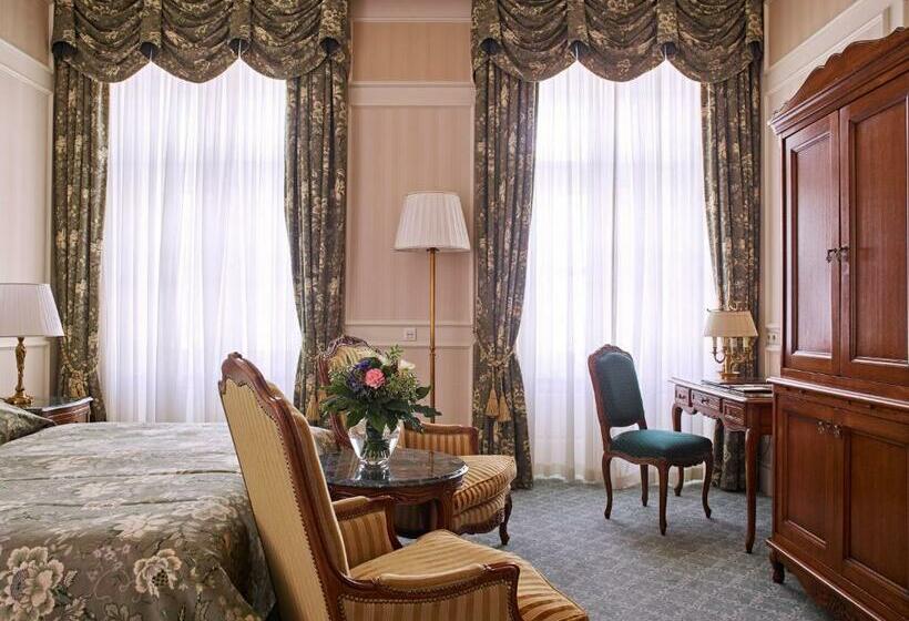 프리미엄 룸, Grand Hotel Wien