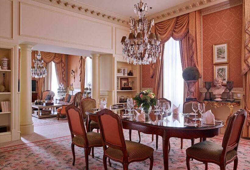 스위트 킹사이즈 침대, Grand Hotel Wien