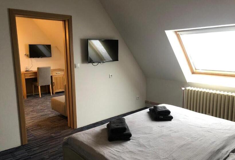 침실 1개 아파트, žalý Apartmány