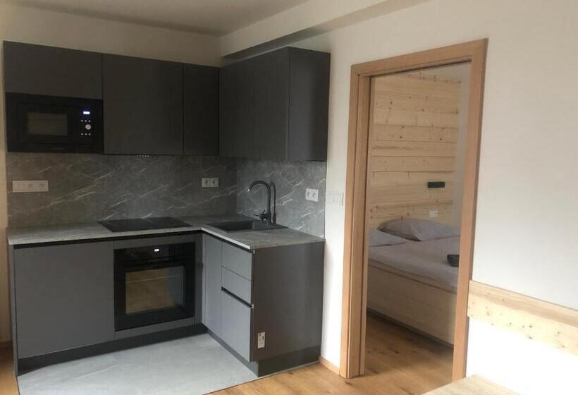 침실 1개 디럭스 아파트, žalý Apartmány