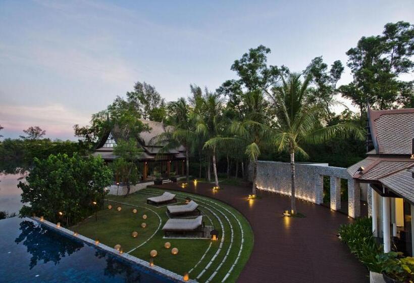Вилла 3 Спальни с Бассейном, Banyan Tree Phuket