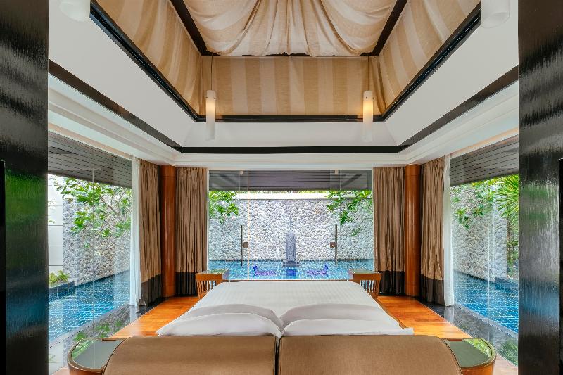 Вилла 3 Спальни с Бассейном, Banyan Tree Phuket